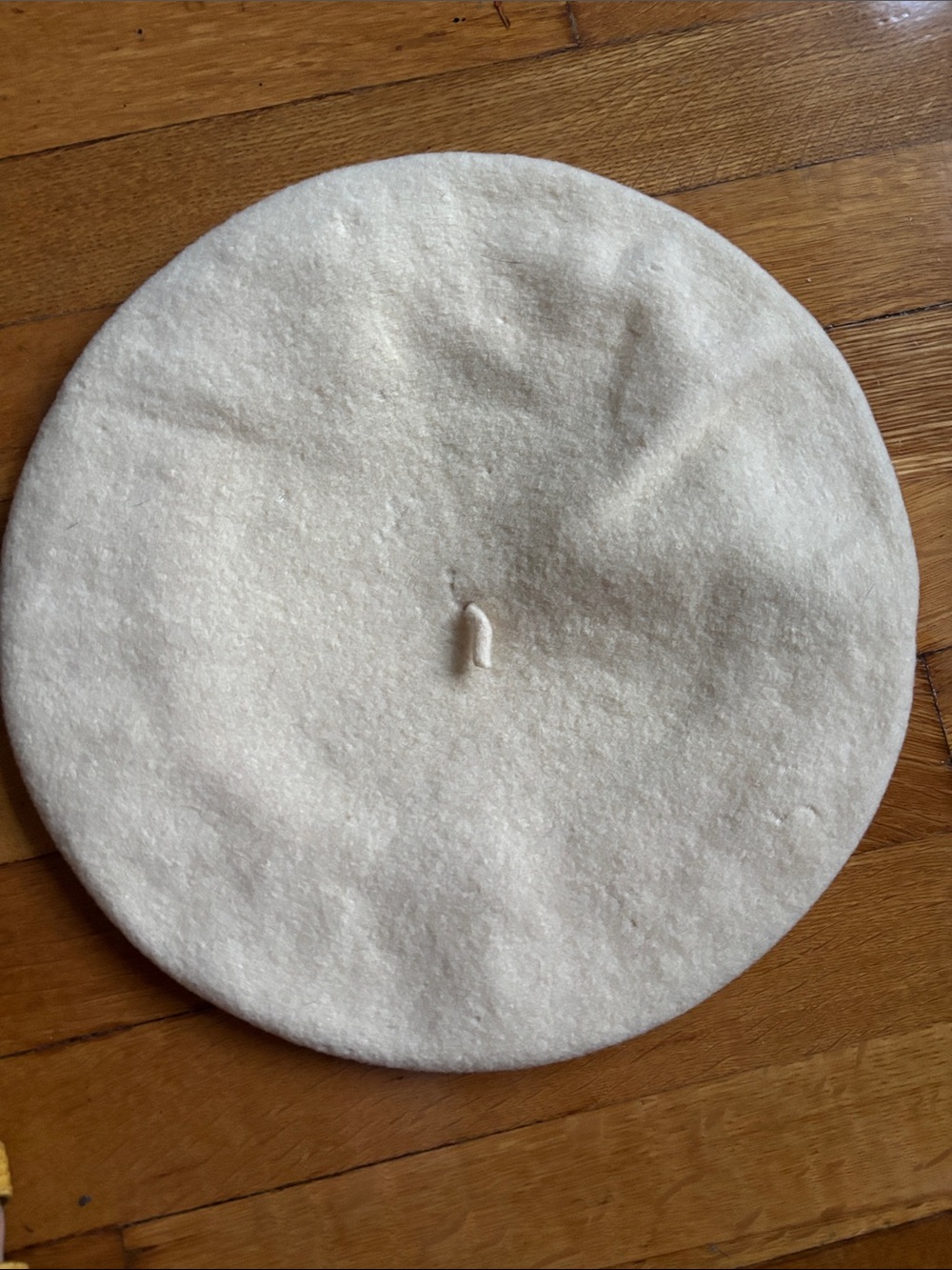 Classic Cream Wool Beret